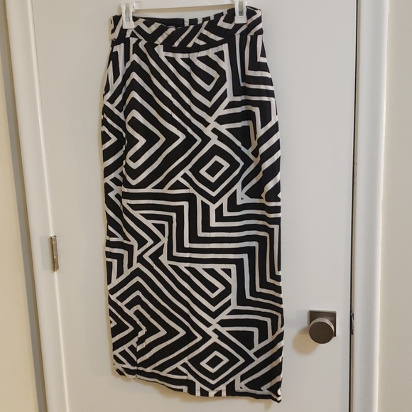 Anthropologie Dresses & Skirts - Anthropologie Geometric Maxi Skirt